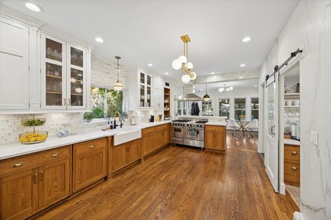 Tiny photo for 176 Riverside Road, Riverside, IL 60546 (MLS # 12493333)