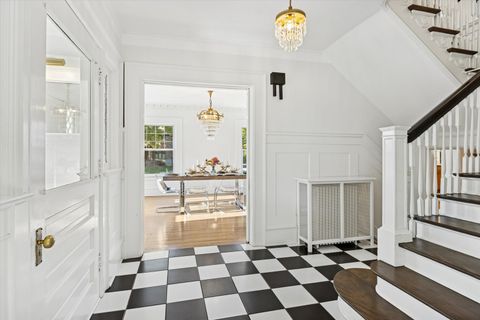 Tiny photo for 176 Riverside Road, Riverside, IL 60546 (MLS # 12493333)