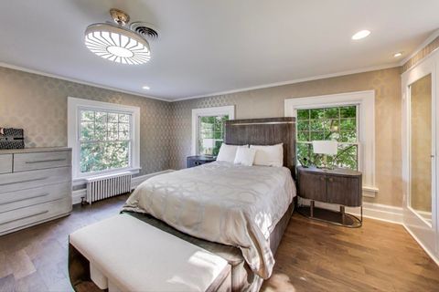 Tiny photo for 176 Riverside Road, Riverside, IL 60546 (MLS # 12493333)