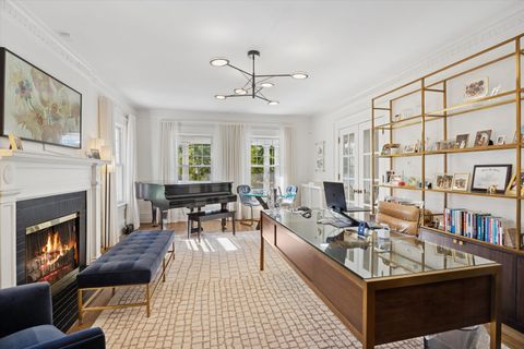 Tiny photo for 176 Riverside Road, Riverside, IL 60546 (MLS # 12493333)