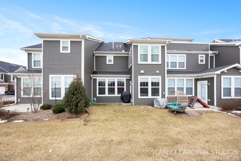 Tiny photo for 487 Watercress Drive, Aurora, IL 60504 (MLS # 12560708)