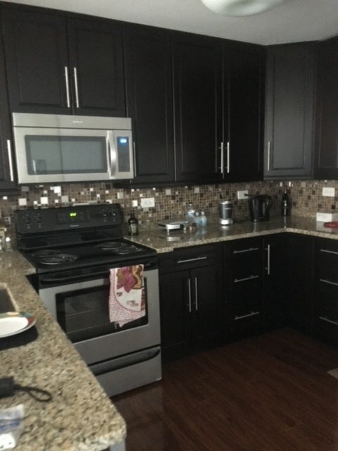 Tiny photo for 6301 N SHERIDAN Road #5F, Chicago, IL 60660 (MLS # 12648903)