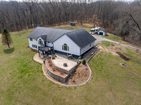 Tiny photo for 107 Lost Lane, Savanna, IL 61074 (MLS # 12604381)