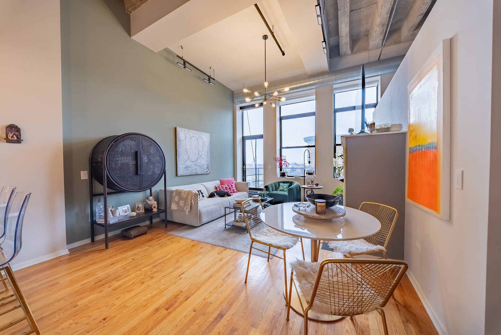 1645 W Ogden Avenue 530