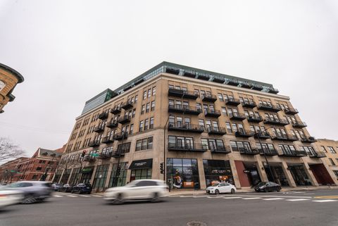 Photo of 1645 W Ogden Avenue #530, Chicago, IL 60612 (MLS # 12593290)