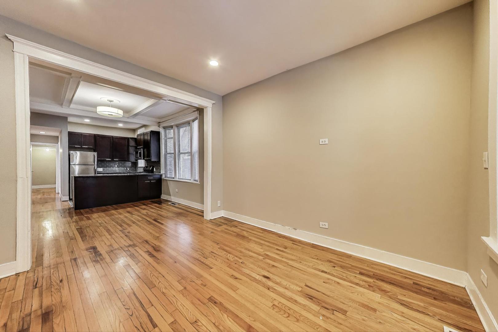 1914 W Crystal Street 1F