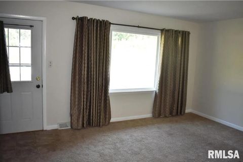 Tiny photo for 5730 GARDNER Expy, Quincy, IL 62305 (MLS # QC4266932)