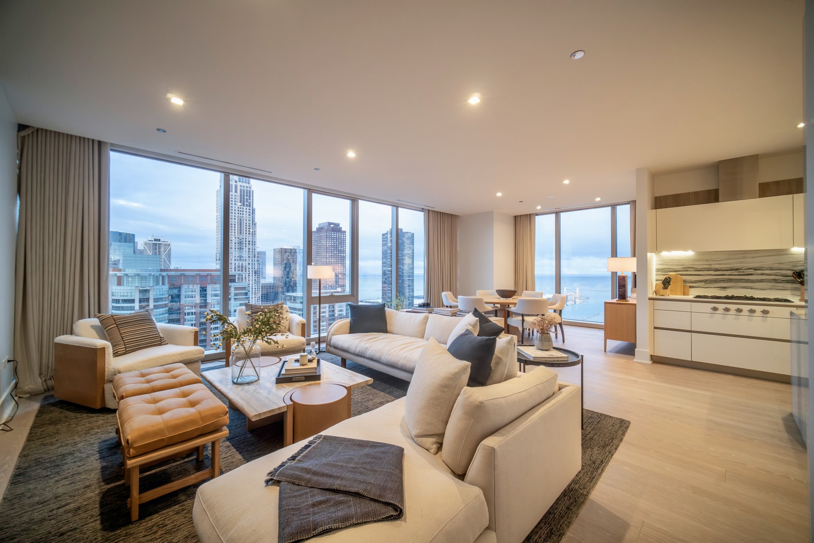 363 E Wacker Drive 2706
