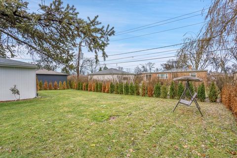 Tiny photo for 9317 Olcott Avenue, Morton Grove, IL 60053 (MLS # 12554258)