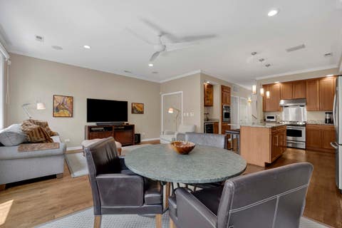 Tiny photo for 1727 W PETERSON Avenue, Chicago, IL 60660 (MLS # 12683182)