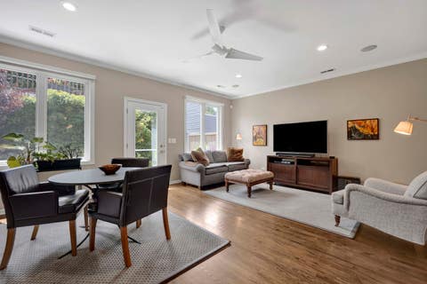 Tiny photo for 1727 W PETERSON Avenue, Chicago, IL 60660 (MLS # 12683182)