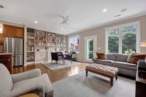 Tiny photo for 1727 W PETERSON Avenue, Chicago, IL 60660 (MLS # 12683182)