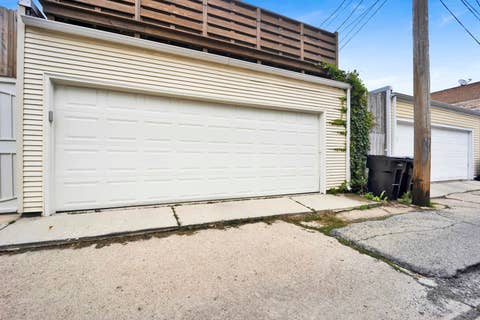 Tiny photo for 1727 W PETERSON Avenue, Chicago, IL 60660 (MLS # 12683182)