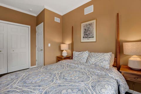 Tiny photo for 1727 W PETERSON Avenue, Chicago, IL 60660 (MLS # 12683182)