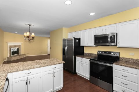 Tiny photo for 859 Saddlewood Drive, Glen Ellyn, IL 60137 (MLS # 12541592)