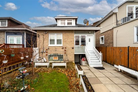 Tiny photo for 5250 W Drummond Place, Chicago, IL 60639 (MLS # 12535348)