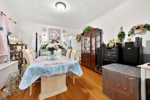 Tiny photo for 5250 W Drummond Place, Chicago, IL 60639 (MLS # 12535348)