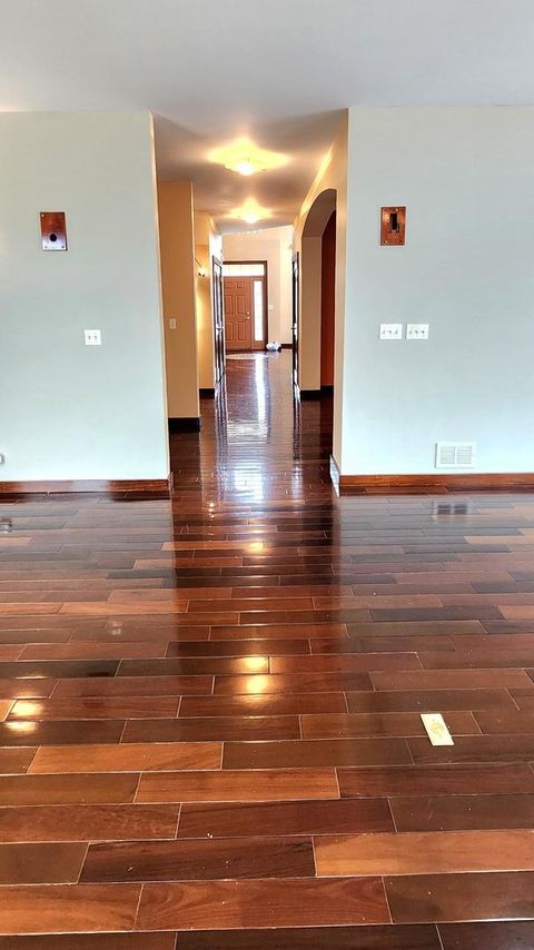 Tiny photo for 829 Clover Ridge Lane, Itasca, IL 60143 (MLS # 12582186)