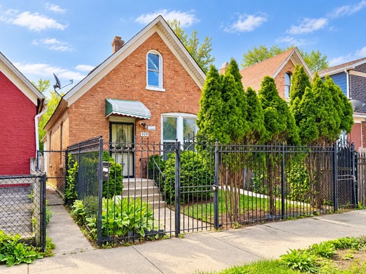 909 N HOMAN AVE, CHICAGO, IL 60651 - Image 8b7afb7e399094cd4bc55e7e4e6089f8/4006134508