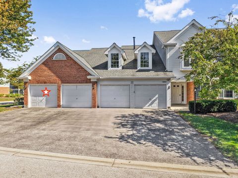 Photo of 1311 Nutmeg Court #A, Mount Prospect, IL 60056 (MLS # 12468278)