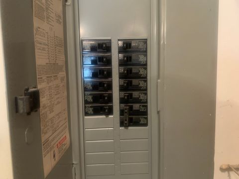 Tiny photo for 1311 Nutmeg Court #A, Mount Prospect, IL 60056 (MLS # 12468278)