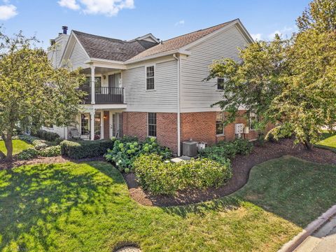 Tiny photo for 1311 Nutmeg Court #A, Mount Prospect, IL 60056 (MLS # 12468278)