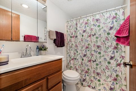 Tiny photo for 1472 Rock Run Drive #1B, Crest Hill, IL 60403 (MLS # 12588753)