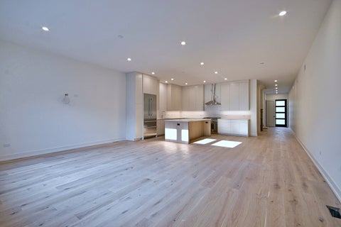 Tiny photo for 256 Addison Avenue N, Elmhurst, IL 60126 (MLS # 12796052)