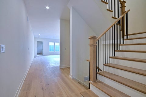 Tiny photo for 256 Addison Avenue N, Elmhurst, IL 60126 (MLS # 12796052)