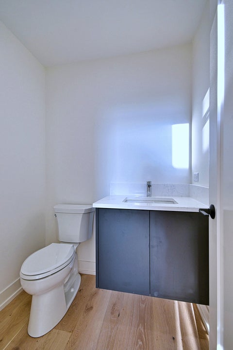 Tiny photo for 256 Addison Avenue N, Elmhurst, IL 60126 (MLS # 12796052)