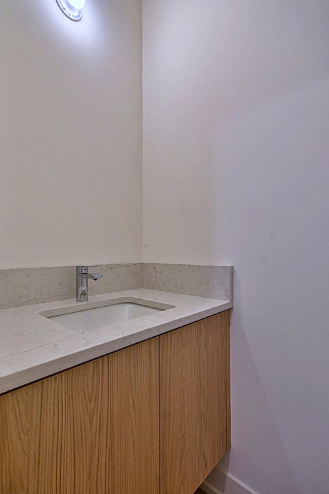 Tiny photo for 256 Addison Avenue N, Elmhurst, IL 60126 (MLS # 12796052)