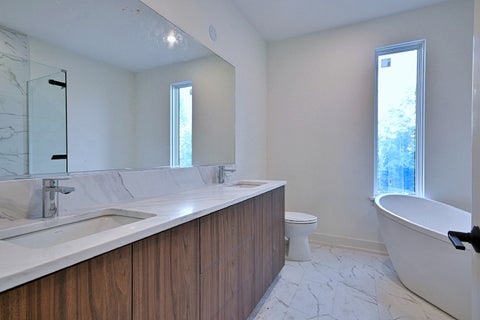 Tiny photo for 256 Addison Avenue N, Elmhurst, IL 60126 (MLS # 12796052)