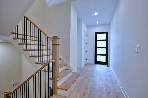 Tiny photo for 256 Addison Avenue N, Elmhurst, IL 60126 (MLS # 12796052)