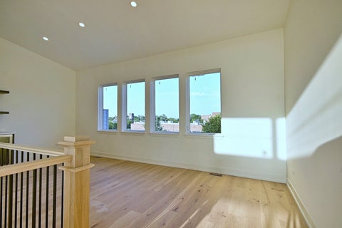 Tiny photo for 256 Addison Avenue N, Elmhurst, IL 60126 (MLS # 12796052)