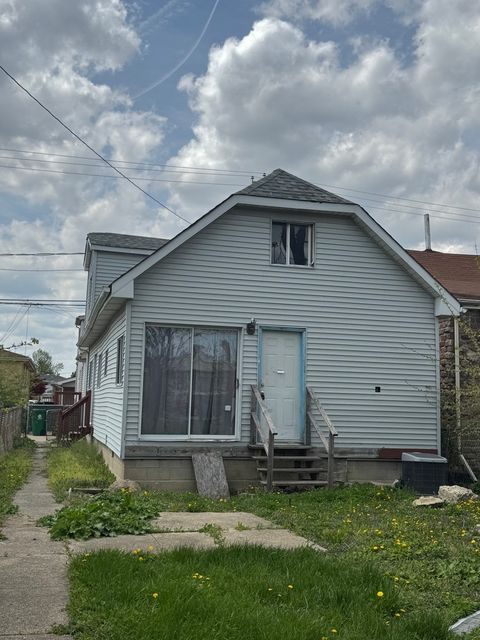 Photo of 4952 S Laramie Avenue, Chicago, IL 60638 (MLS # 12628350)
