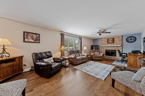 Tiny photo for 621 Vanderbilt Drive, New Lenox, IL 60451 (MLS # 12620239)