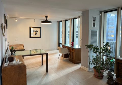 Tiny photo for 200 E Delaware Place #19A, Chicago, IL 60611 (MLS # 12512190)