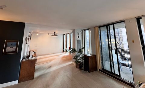 Tiny photo for 200 E Delaware Place #19A, Chicago, IL 60611 (MLS # 12512190)
