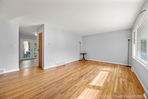 Tiny photo for 27W300 Beecher Avenue, Winfield, IL 60190 (MLS # 12448820)