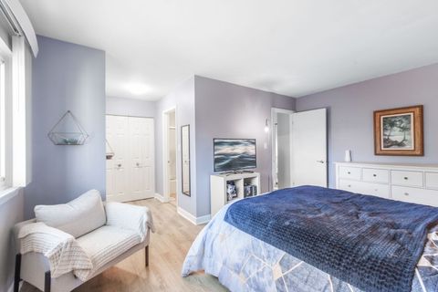 Tiny photo for 553 Stone Gate Circle, Schaumburg, IL 60193 (MLS # 12487979)