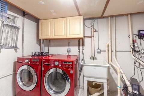 Tiny photo for 553 Stone Gate Circle, Schaumburg, IL 60193 (MLS # 12487979)