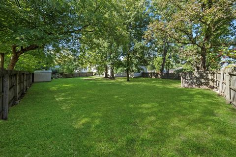 Tiny photo for 817 194th Street, Chicago Heights, IL 60411 (MLS # 12487616)