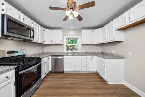 Tiny photo for 817 194th Street, Chicago Heights, IL 60411 (MLS # 12487616)