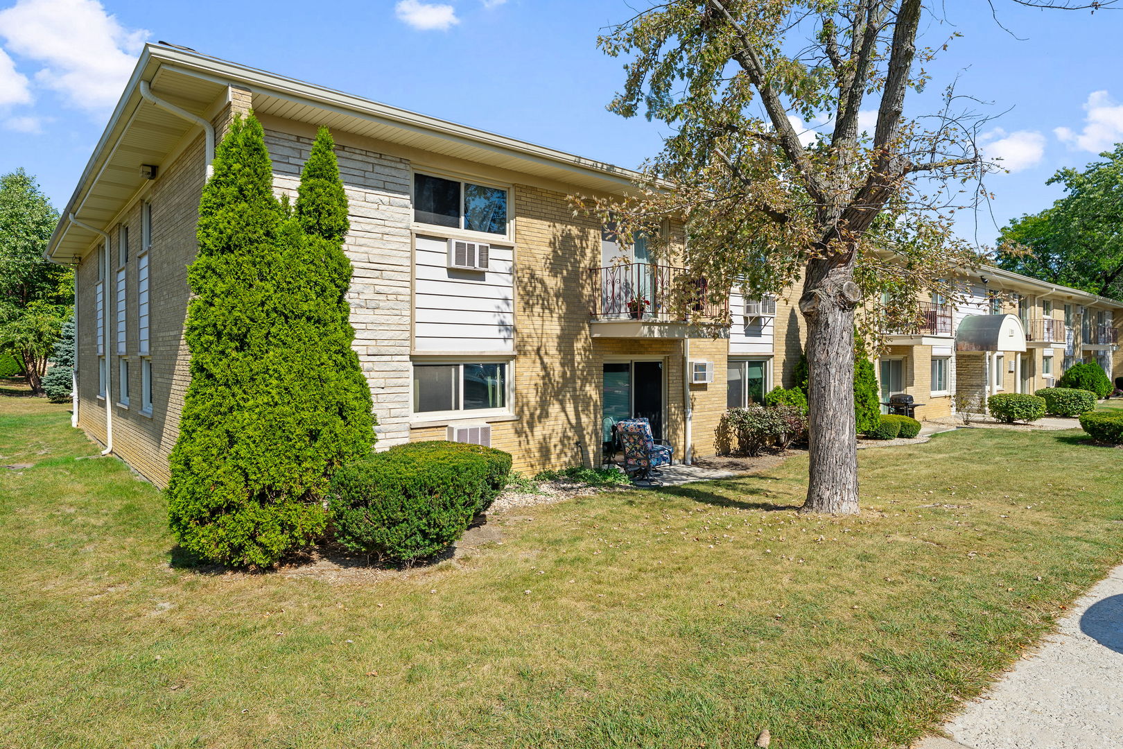 550 Chase Drive 2