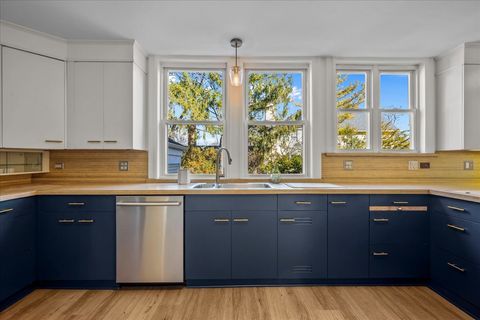 Tiny photo for 274 Vine Avenue, Lake Forest, IL 60045 (MLS # 12587858)