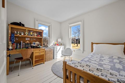 Tiny photo for 274 Vine Avenue, Lake Forest, IL 60045 (MLS # 12587858)