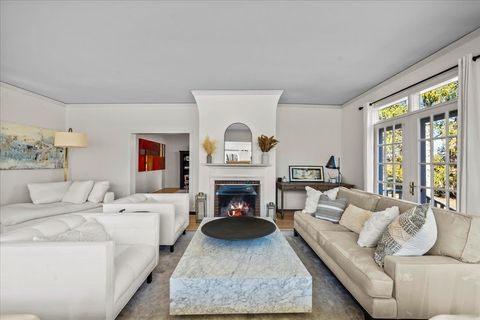 Tiny photo for 274 Vine Avenue, Lake Forest, IL 60045 (MLS # 12587858)