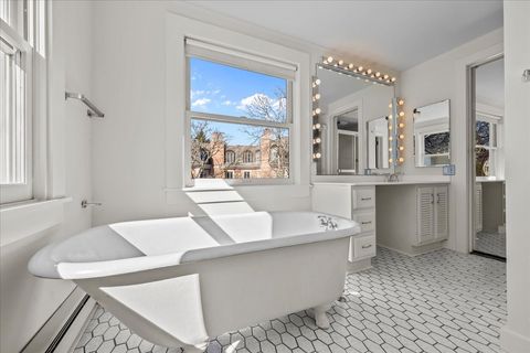 Tiny photo for 274 Vine Avenue, Lake Forest, IL 60045 (MLS # 12587858)