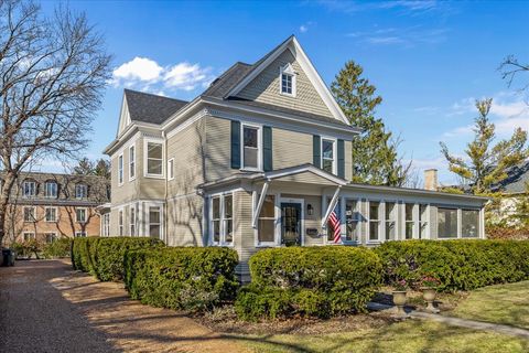 Tiny photo for 274 Vine Avenue, Lake Forest, IL 60045 (MLS # 12587858)