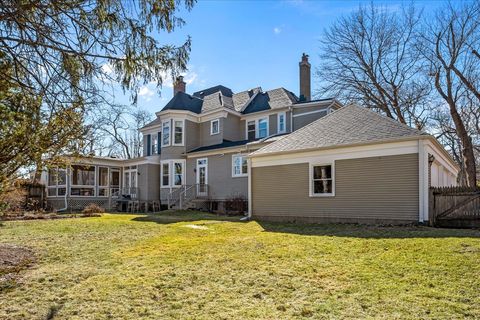 Tiny photo for 274 Vine Avenue, Lake Forest, IL 60045 (MLS # 12587858)